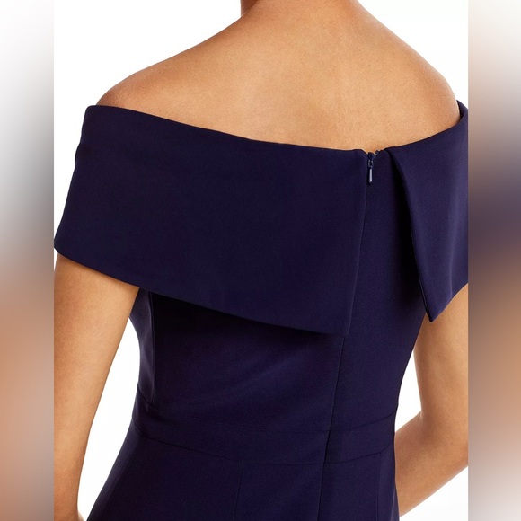 💙 NWT! Navy Off The Shoulder Slit Gown - Picture 5 of 12
